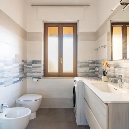 Apartment Trilocale Viale Europa A 300 M Dalla Àrbatax