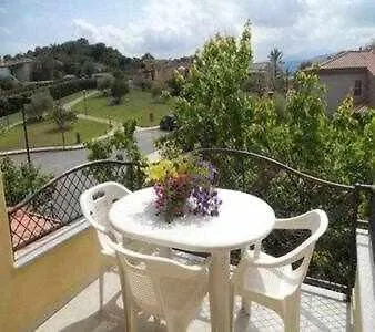 Trilocale Viale Europa A 300 M Dalla Apartment *