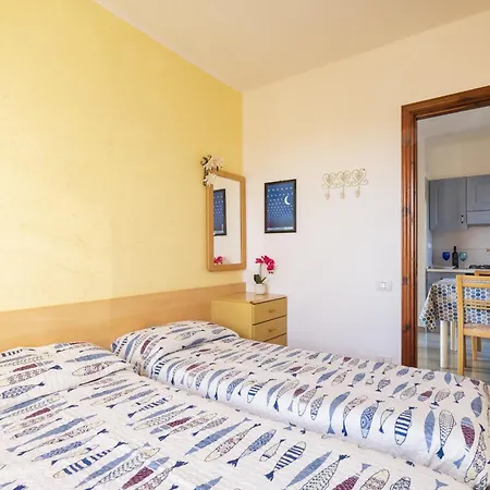 Trilocale Viale Europa A 300 M Dalla
