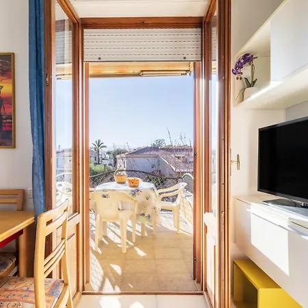 Lejlighed Trilocale Viale Europa A 300 M Dalla Àrbatax