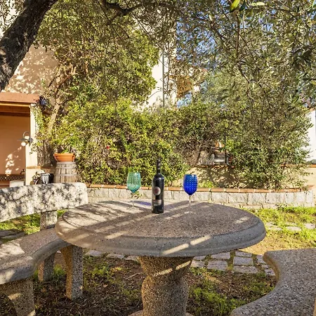 Trilocale Viale Europa A 300 M Dalla * Àrbatax